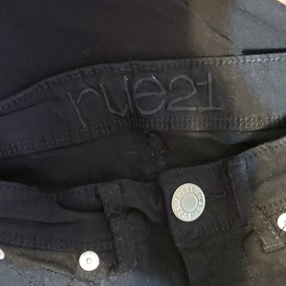 Jeans - Picture 3 of 3